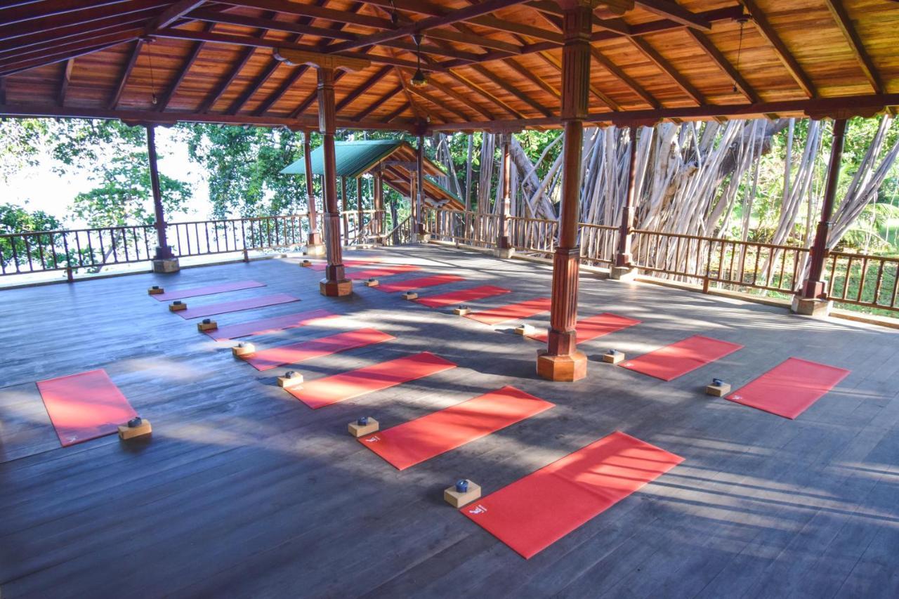 Amaru Wellbeing Resort Chinandega Esterno foto